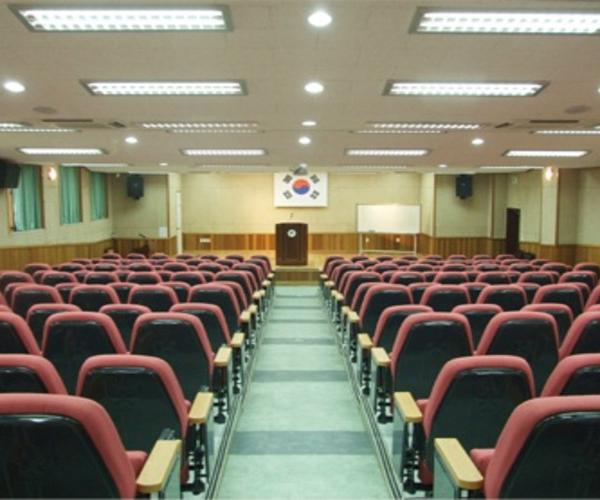 대강당